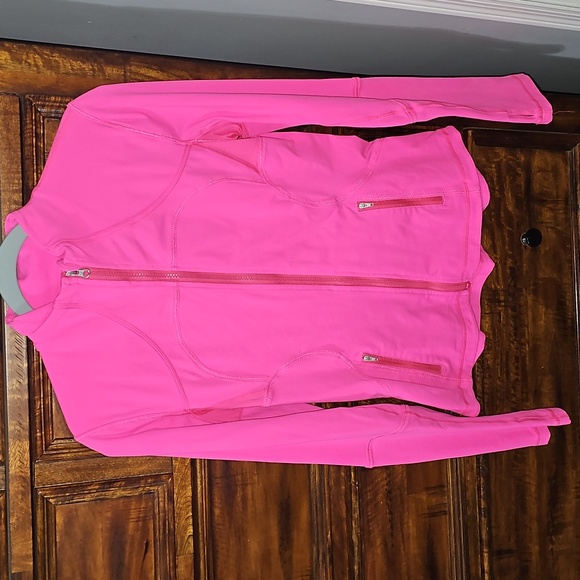 Lululemon Gorgeous Define Pink Jacket Sz 8!! Dont Miss Out!! - Picture 1 of 12